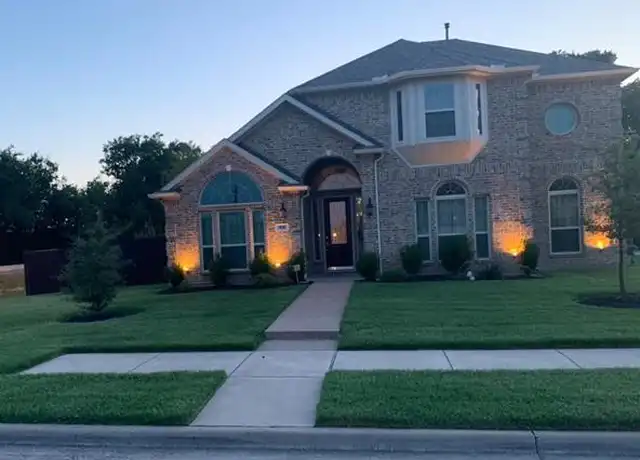Property at 821 Keswick Dr, Desoto, TX, 75115, 4 beds, 2.5 baths, [object Object]
