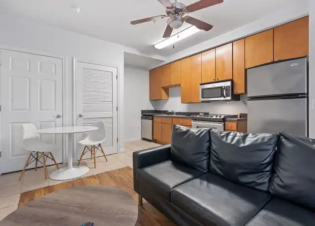 Property at 2515 Pearl St Unit 102, Austin, TX, 78705, 1 bed, 1 bath, [object Object]
