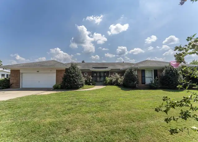 Property at 603 W Water St, Newburgh, IN, 47630, 3 beds, 2 baths, [object Object]