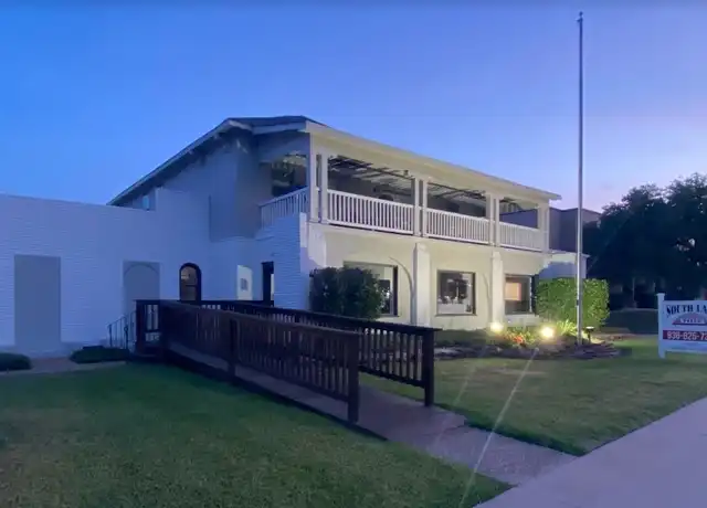 Property at 329 E Washington Ave Unit 202, Navasota, TX, 77868, 1 bed, 1 bath, [object Object]