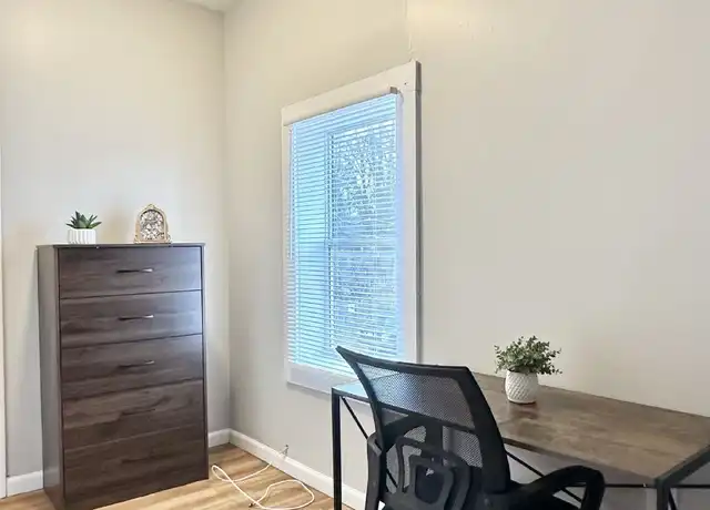 Property at 22 Crockett Ave Unit 1, Troy, NY, 12180, 2 beds, 1 bath, [object Object]