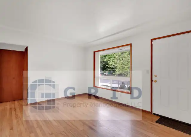 Property at 7606-7618 NE Everett St Unit 7616, Portland, OR, 97213, 1 bed, 1 bath, [object Object]