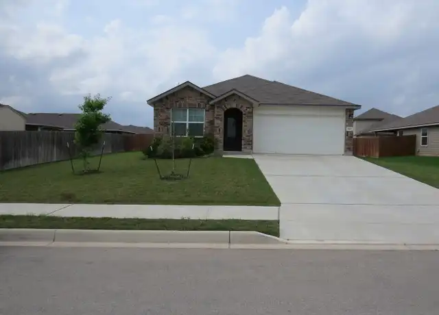 Property at 117 Grand Rpds, Cibolo, TX, 78108, 4 beds, 2 baths, [object Object]