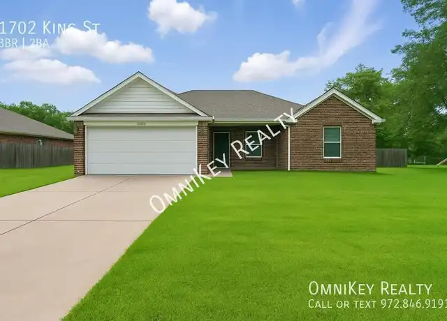 Property at 1702 King St, Greenville, TX, 75401, 3 beds, 2 baths, [object Object]
