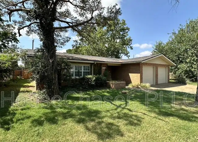 Property at 5213 16th St, Lubbock, TX, 79416, 4 beds, 2 baths, [object Object]