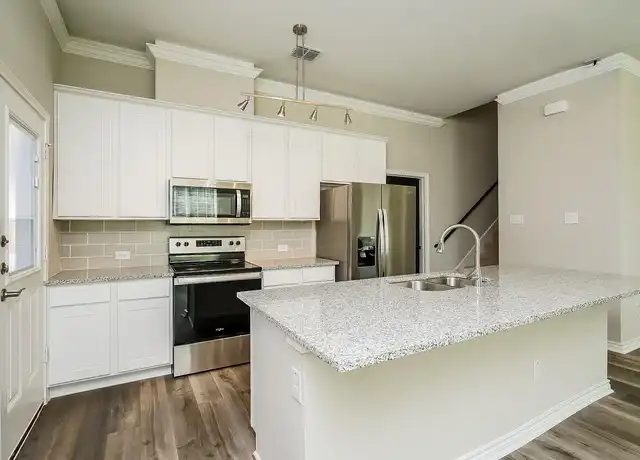 Property at The Residences at Rayzor Ranch - 2553 Carril Al Lago Dr, Denton, TX, 76207, 3-4 beds, 2.5-3.5 baths, [object Object]