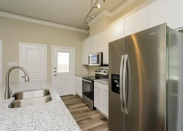 Property at The Residences at Rayzor Ranch - 2553 Carril Al Lago Dr, Denton, TX, 76207, 3-4 beds, 2.5-3.5 baths, [object Object]