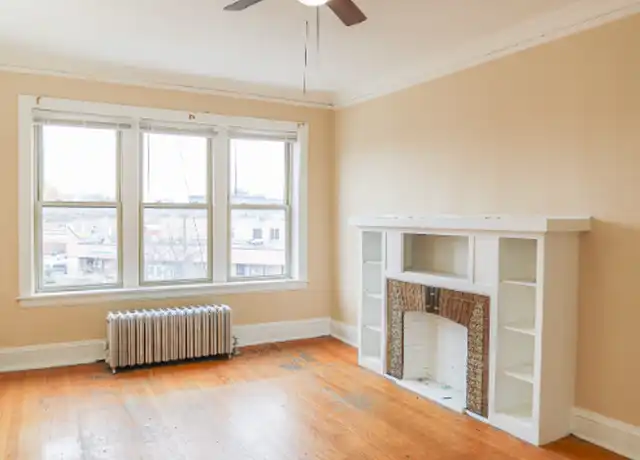 Property at 4747 N Kenneth Ave Unit 3, Chicago, IL, 60630, 1 bed, 1 bath, [object Object]