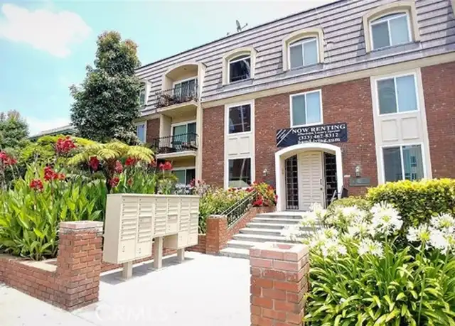 Property at 1730 N Gramercy Pl Unit 203, Hollywood, CA, 90028, 1 bed, 1 bath, [object Object]