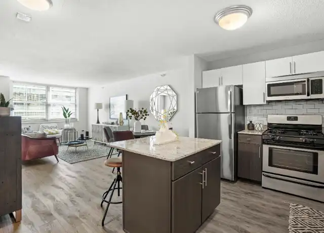 Property at 600 W Randolph St, Chicago, IL, 60661, 1 bed, 1 bath, [object Object]