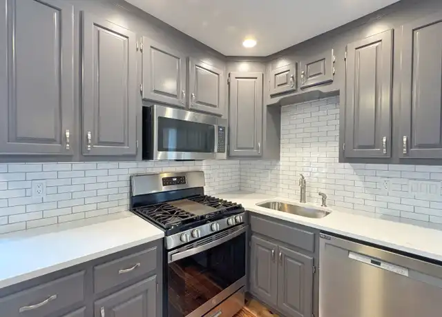 Property at 38 Chapel St Unit 2, Norwalk, CT, 06850, 1 bed, 1 bath, [object Object]