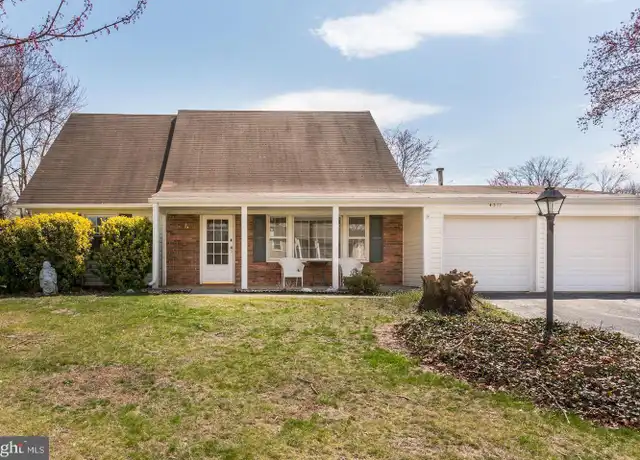 Property at 4311 Pergate Ln, Fairfax, VA, 22033, 4 beds, 2 baths, [object Object]