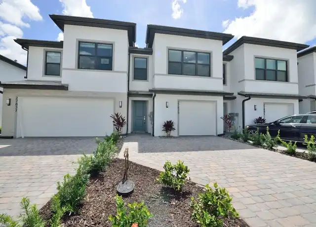 Property at 27839 Solis Grande Dr, Bonita Springs, FL, 34135, 3 beds, 2.5 baths, [object Object]
