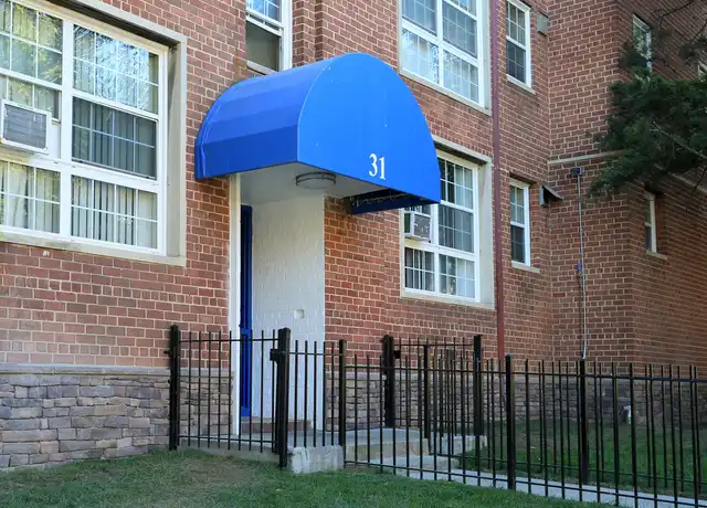 Property at 21 Chesapeake St SE Unit 302, Washington, DC, 20032, 2 beds, 1 bath, [object Object]