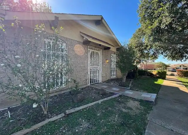 Property at 3 E Townhouse Ln #26, Grand Prairie, TX, 75052, 2 beds, 1 bath, [object Object]
