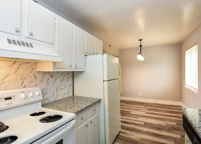 Property at 641 Powder Springs St Unit 4, Smyrna, GA, 30080, 1 bed, 1 bath, [object Object]