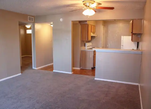 Property at 322 Recoleta Rd Unit 102, San Antonio, TX, 78216, 2 beds, 1 bath, [object Object]