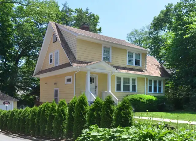 Property at 162 Rockingstone Ave, Larchmont, NY, 10538, 3 beds, 2.5 baths, [object Object]