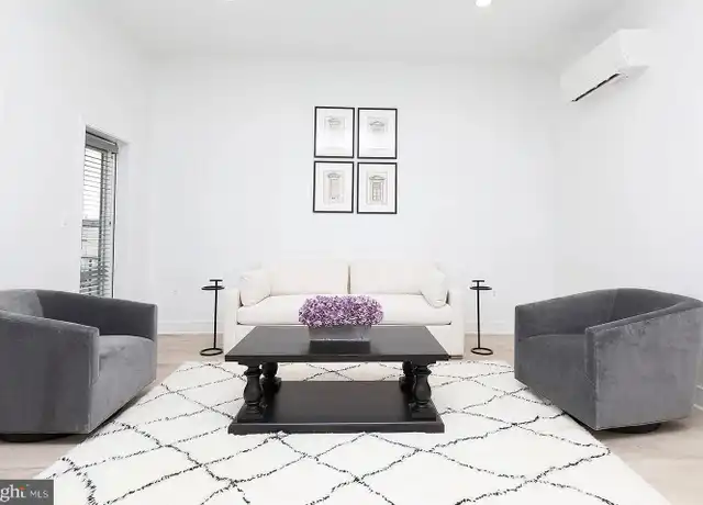 Property at 1709 Fleet St Unit 105, Baltimore, MD, 21231, 2 beds, 1 bath, [object Object]
