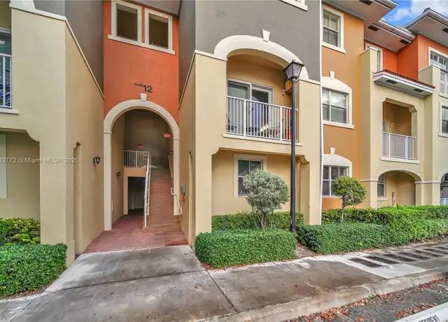 Property at 8899 NW 107th Ct #214, Doral, FL, 33178, 3 beds, 2.5 baths, [object Object]