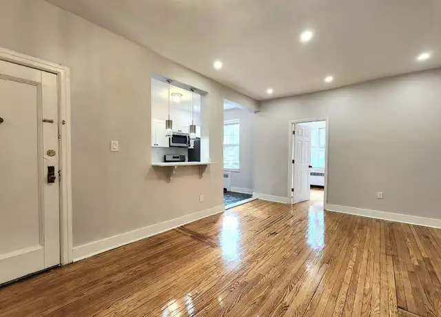 Property at 3 Dewitt Rd Unit 108, Elizabeth, NJ, 07208, 1 bed, 1 bath, [object Object]