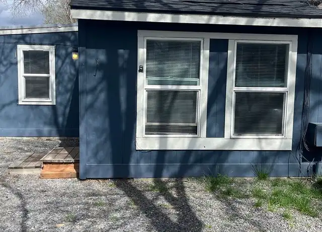 Property at 214 SW M St Unit 4, Madras, OR, 97741, 2 beds, 1 bath, [object Object]