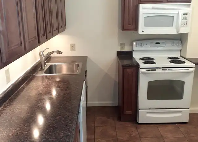 Property at 3525 19th St Unit 3525, St. Louis, MO, 63107, 2 beds, 1 bath, [object Object]