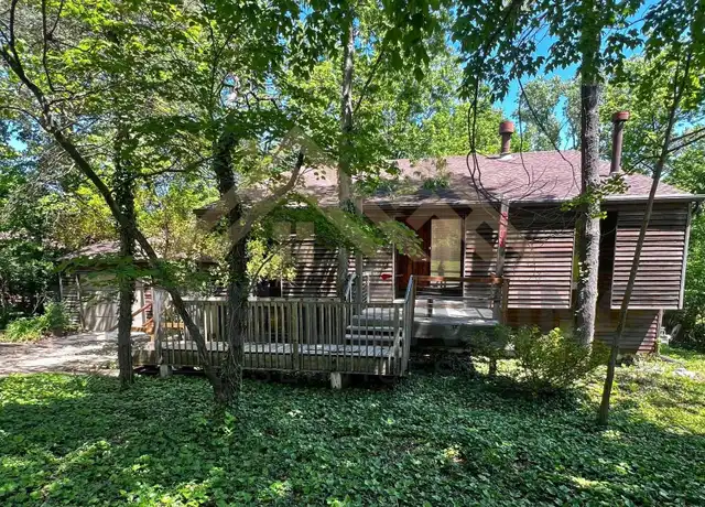 Property at 4870 SW Skyline Pkwy, Topeka, KS, 66614, 3 beds, 2 baths, [object Object]