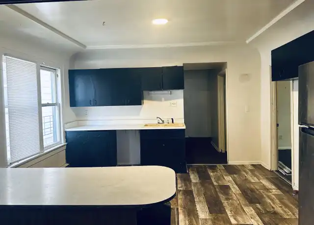 Property at 2012 W Greenfield Ave Unit A, Milwaukee, WI, 53204, 1 bed, 1 bath, [object Object]