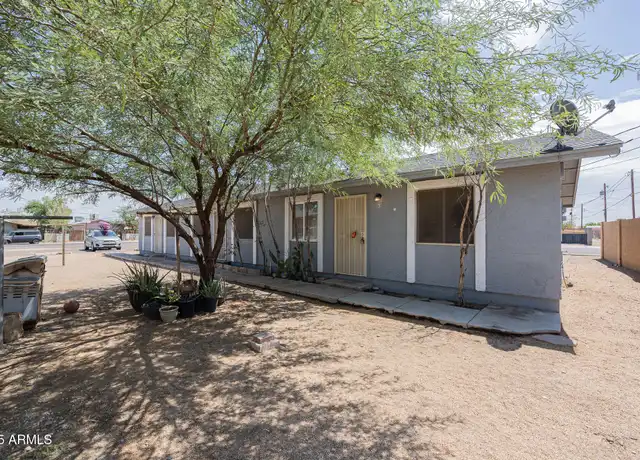 Property at 2571 E Mobile Ln Unit 3, Phoenix, AZ, 85040, 3 beds, 1 bath, [object Object]