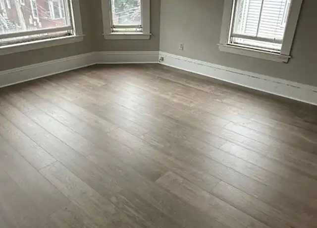 Property at 5 Wellington Ave Unit 2, Waltham, MA, 02451, 1 bed, 1 bath, [object Object]
