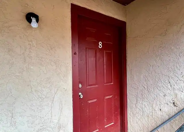 Property at 410 Bryan St Unit 8, Denton, TX, 76201, 2 beds, 1 bath, [object Object]