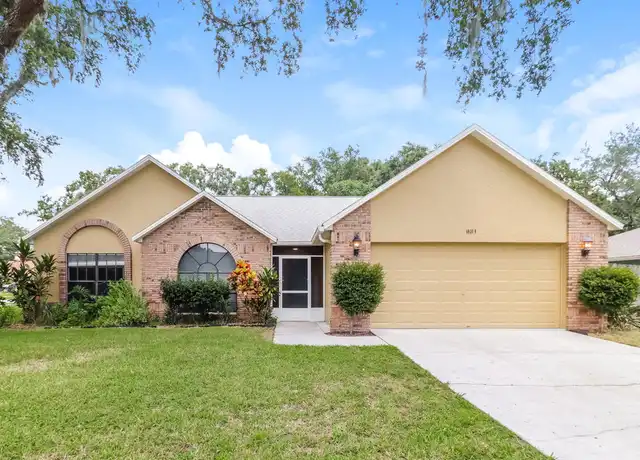 Property at 10314 Ashley Oaks Dr, Riverview, FL, 33578, 4 beds, 2 baths, [object Object]
