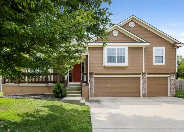 Property at 16423 Richmond Ct, Belton, MO, 64012, 4 beds, 3 baths, [object Object]