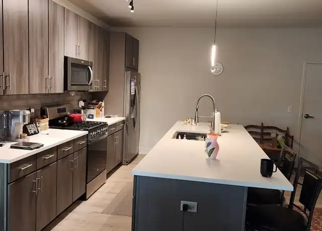 Property at 5117 Fairview Ave Unit 207, Downers Grove, IL, 60515, 2 beds, 2 baths, [object Object]