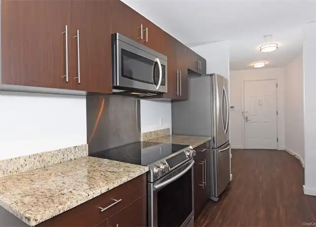 Property at 2 Mill St Unit 6B, Yonkers, NY, 10701, 0 beds, 1 bath, [object Object]