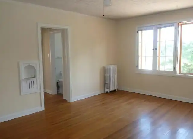 Property at 1425 E 13th Ave Unit 11, Denver, CO, 80218, 1 bed, 1 bath, [object Object]