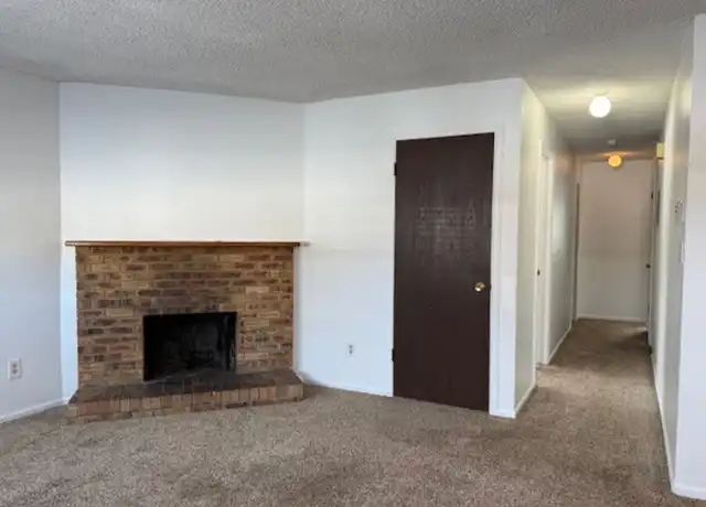 Property at 120 Clover Ct Apt C, Cheyenne, WY, 82009, 3 beds, 1 bath, [object Object]