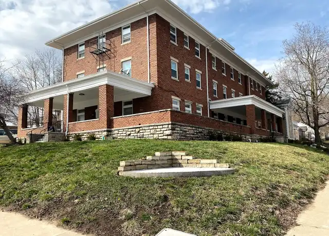 Property at 112 E Franklin St Unit 20, Liberty, MO, 64068, 2 beds, 1 bath, [object Object]