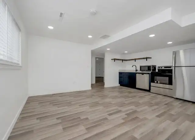 Property at 2630 S 800 E Unit 2638 A, Salt Lake City, UT, 84106, 2 beds, 1 bath, [object Object]