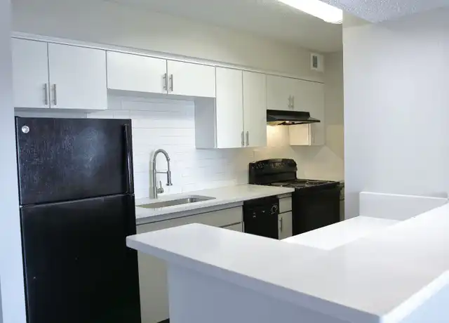 Property at The Regency Apartments - 333 NW 5th St, Oklahoma City, OK, 73102, 0 beds, 1 bath, [object Object]