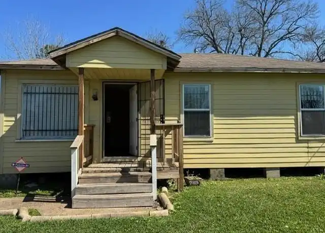 Property at 9413 Merle St, Houston, TX, 77033, 3 beds, 2 baths, [object Object]