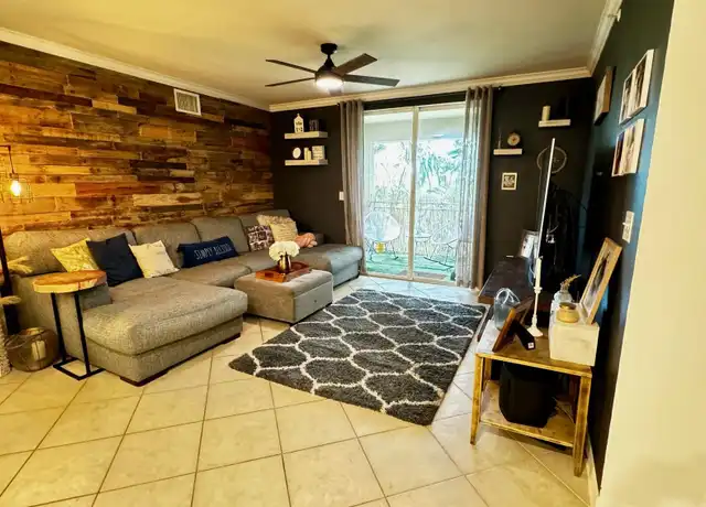 Property at 6475 Emerald Dunes Dr #308, West Palm Beach, FL, 33411, 3 beds, 2 baths, [object Object]