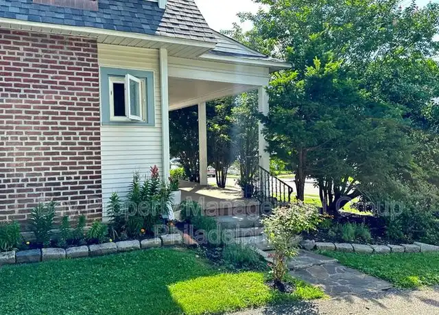 Property at 853 Martin Ave, Bryn Mawr, PA, 19010, 3 beds, 1.5 baths, [object Object]
