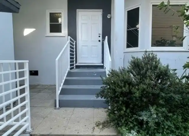 Property at 936 1/4 Westmoreland Ave, Los Angeles, CA, 90006, 0 beds, 1 bath, [object Object]