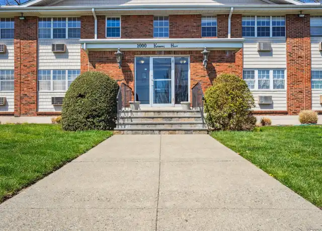 Property at 1000 Knapps Hwy #23, Fairfield, CT, 06825, 2 beds, 1 bath, [object Object]