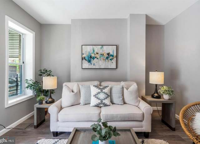 Photo of 519 N Patterson Park Ave, Baltimore, MD 21205