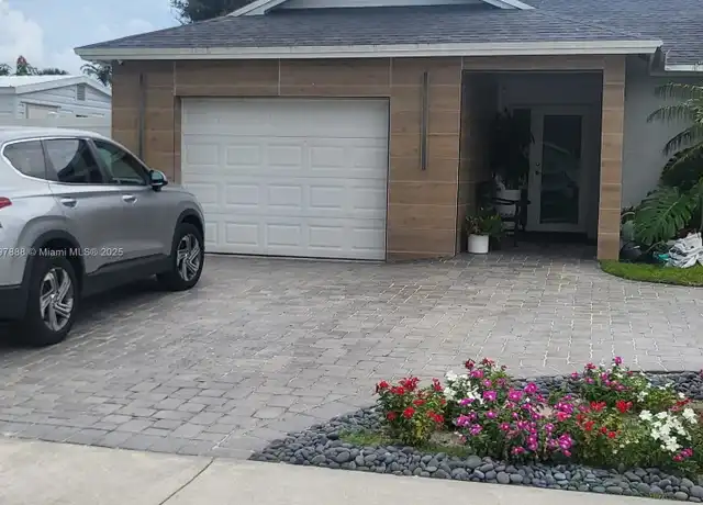 Property at 5512 SW 57th Pl Unit 5512, Davie, FL, 33314, 1 bed, 1 bath, [object Object]