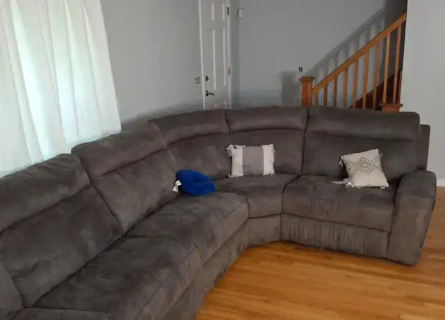 Property at 6 Grove Rd, Cumberland, RI, 02864, 4 beds, 1 bath, [object Object]