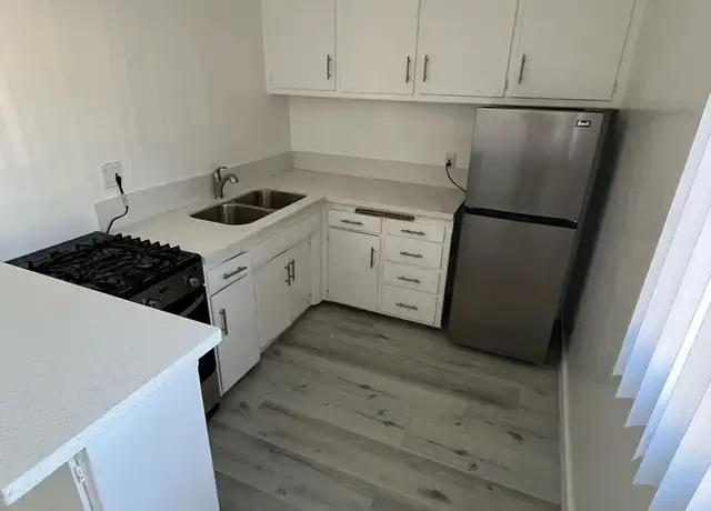 Property at 3595 S Sepulveda Blvd Unit 01, Los Angeles, CA, 90034, 1 bed, 1 bath, [object Object]